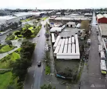 Oakland - Manufacturing