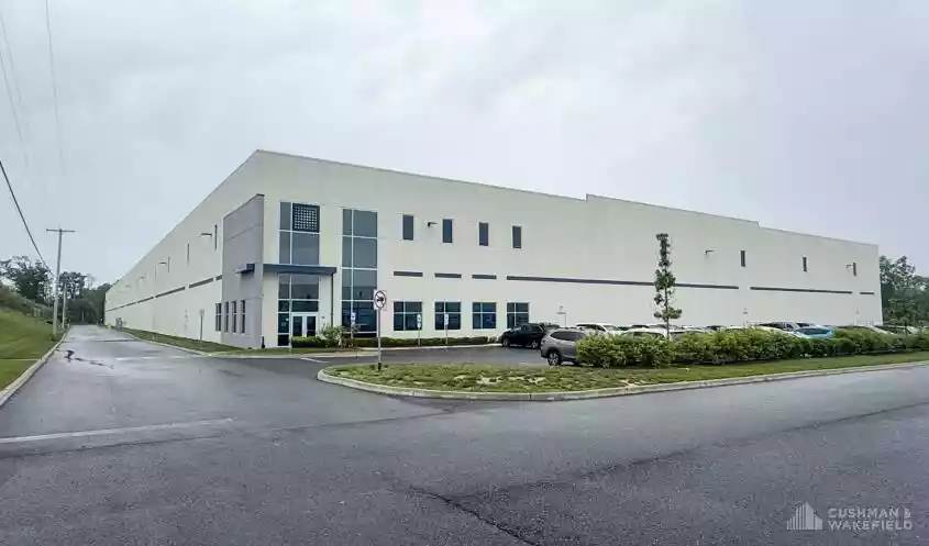 Robbinsville - Warehouse/Distribution