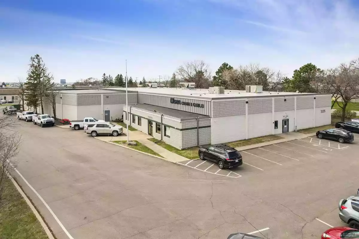 Edina - Warehouse/Distribution