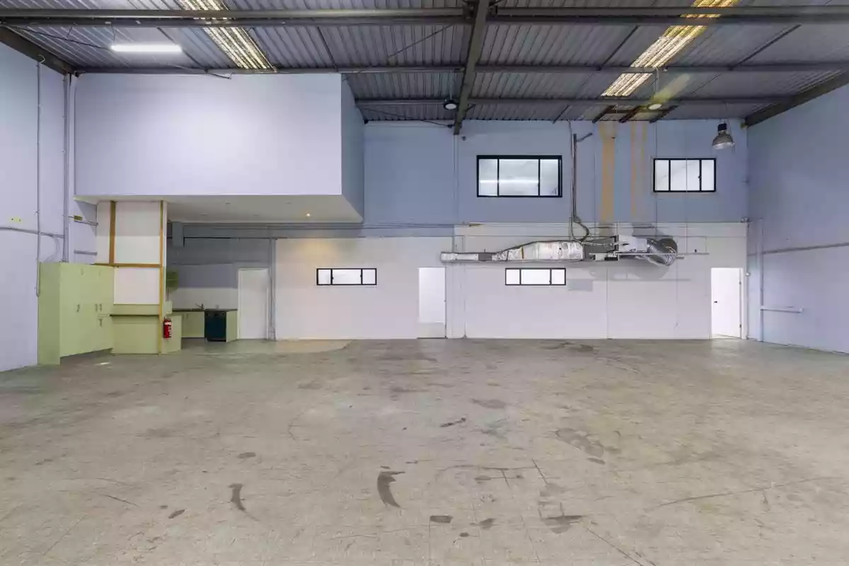 Unit 2/161-165 Rookwood Road