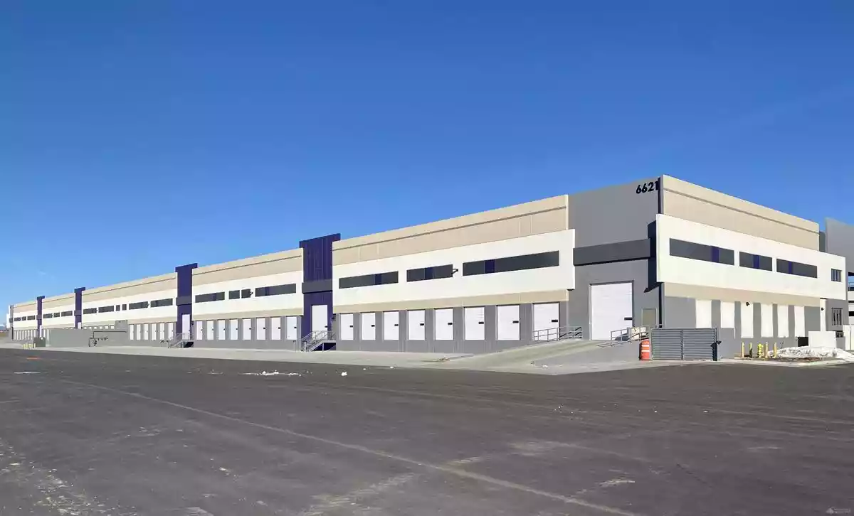 Aurora - Warehouse/Distribution