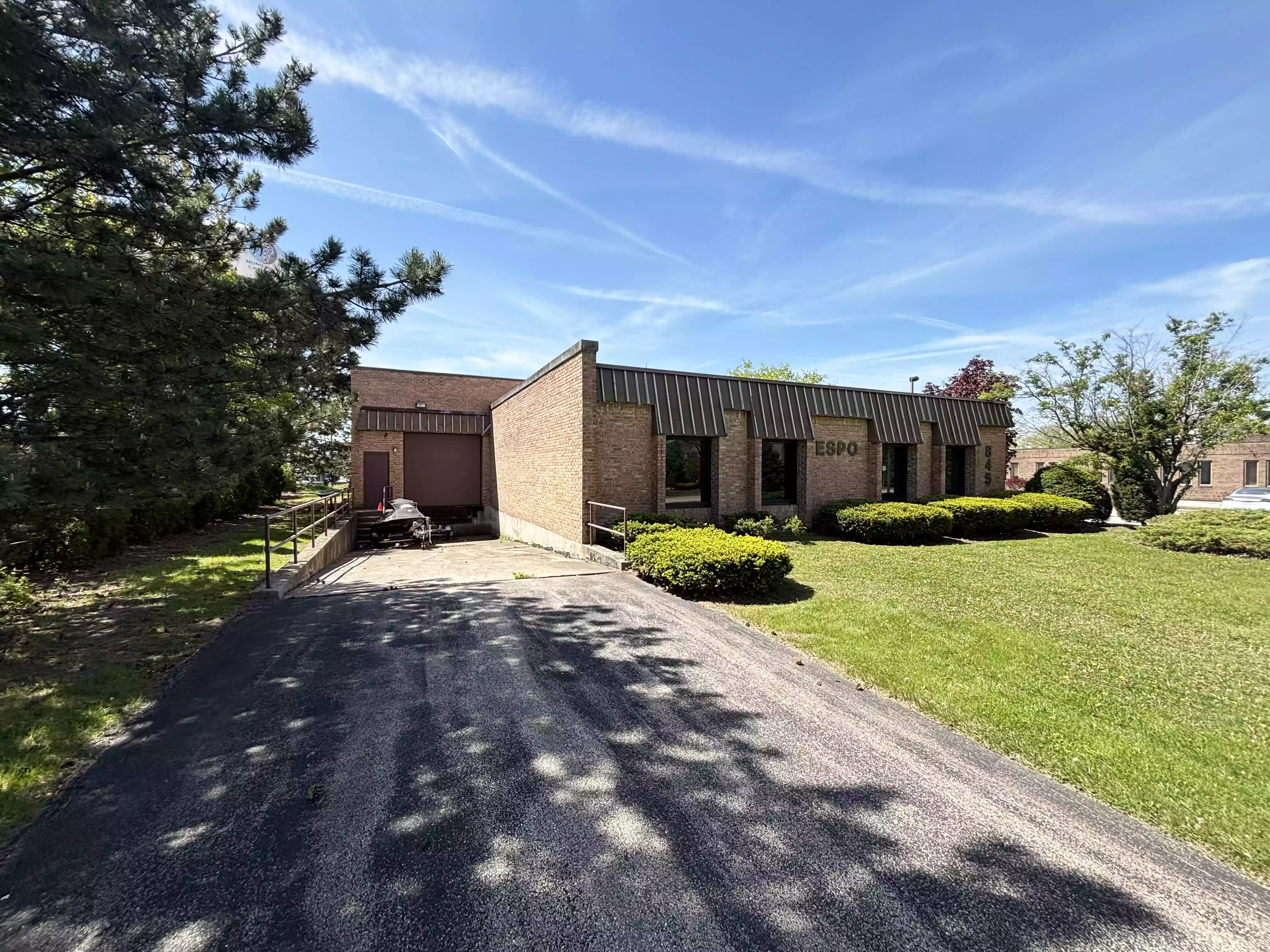Willowbrook - Office Service