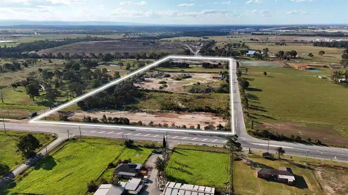 1725-1743 Elizabeth Drive