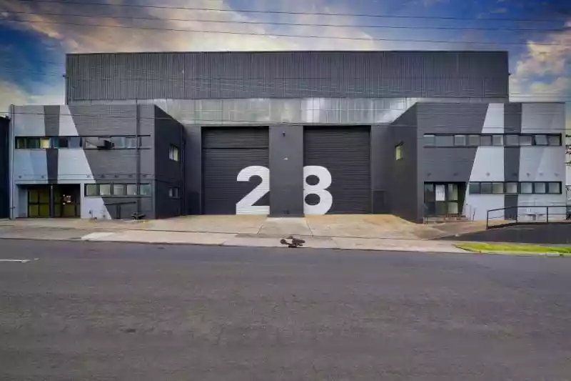 26-28 Hargreaves St