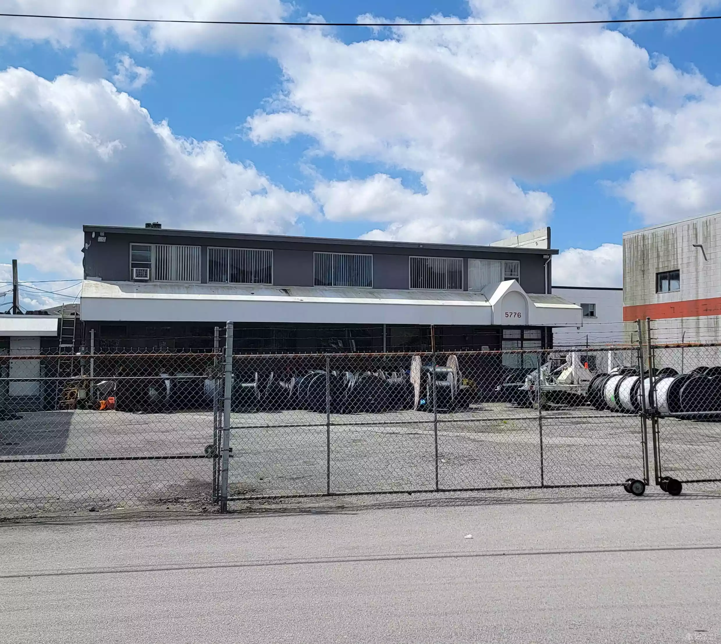 Burnaby - Warehouse/Distribution