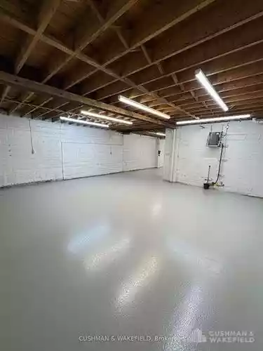 Toronto - Warehouse/Distribution