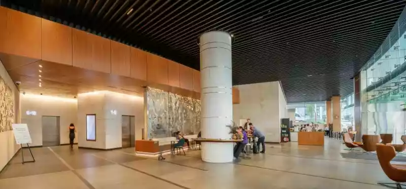100 Pacific Highway