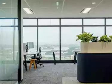 100 Pacific Highway