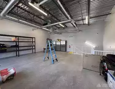 Vancouver - Warehouse/Distribution