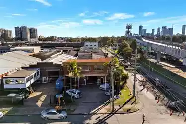 20 Wentworth Street