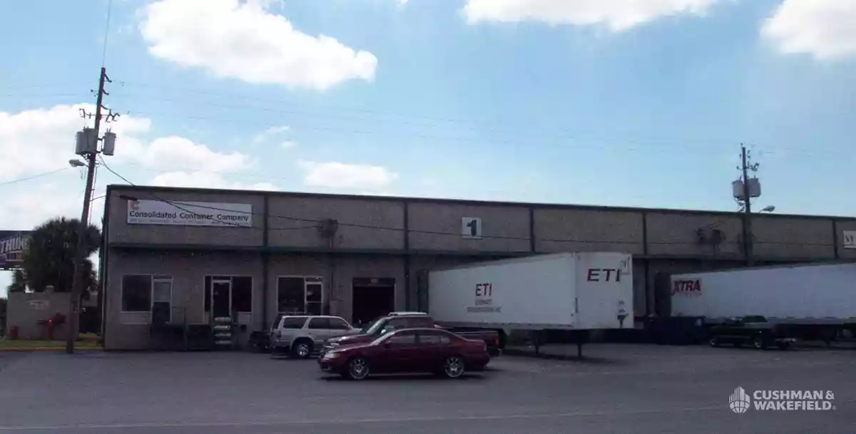 Tampa - Warehouse/Distribution