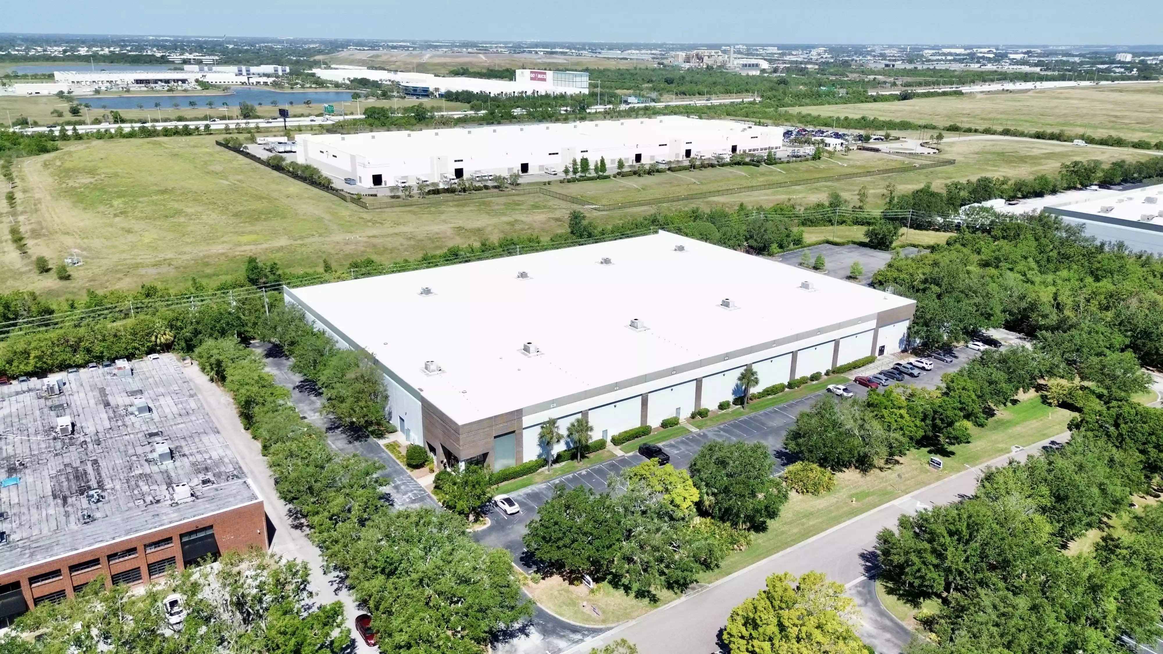 St. Petersburg - Warehouse/Distribution
