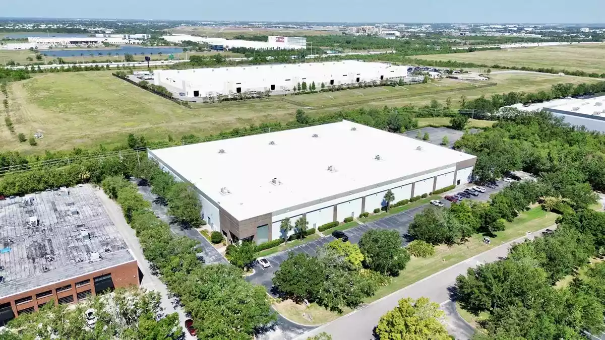 St. Petersburg - Warehouse/Distribution