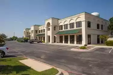 Lakeway - Office