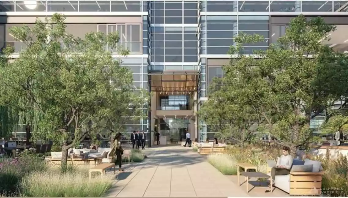 900 Corporate Pointe