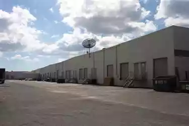 Tampa - Warehouse/Distribution