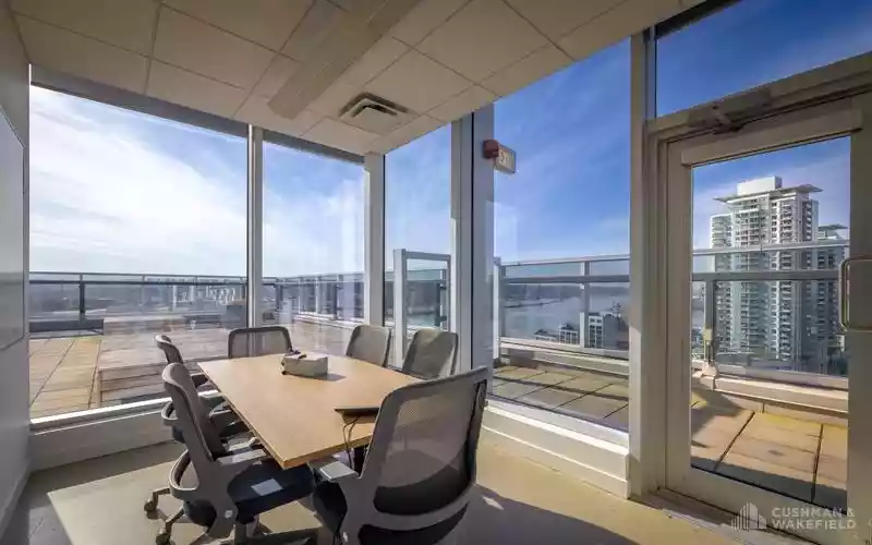 New Westminster - Office