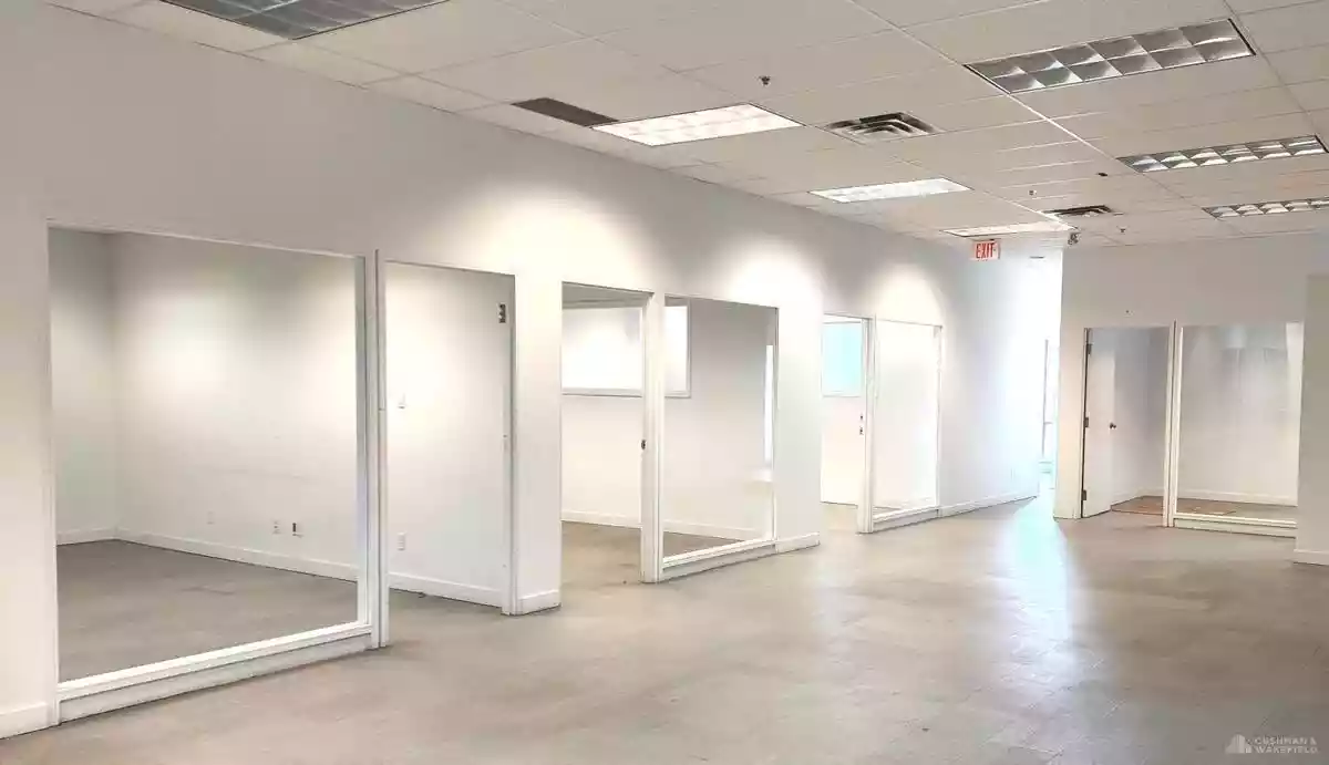 North York - Warehouse/Distribution