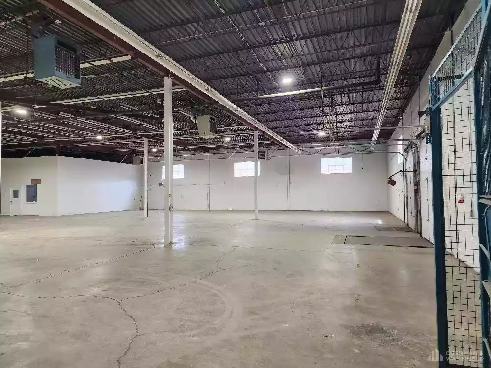 North York - Warehouse/Distribution