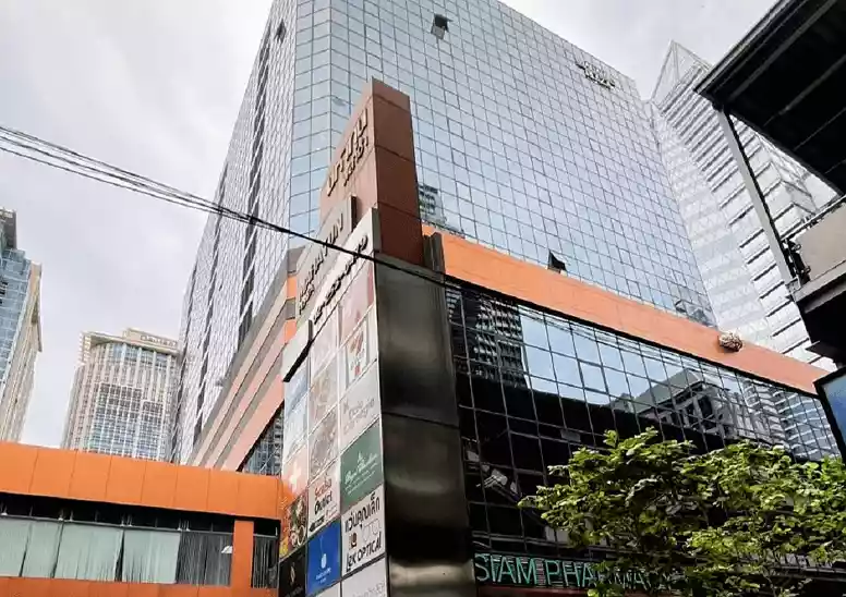 Mahatun Plaza Building