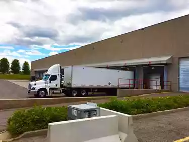 Ottawa - Warehouse/Distribution