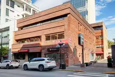 Victoria - Retail