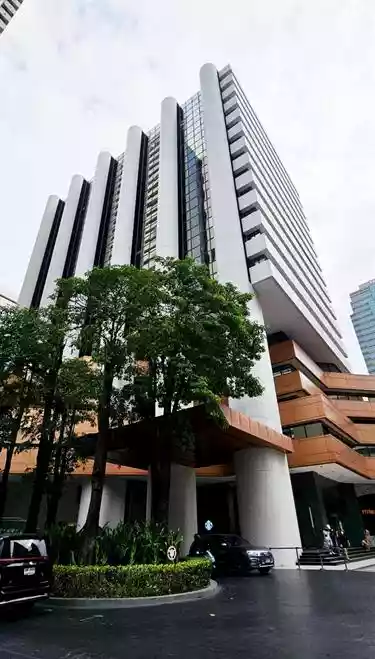 Sathorn Thani 1 & 2