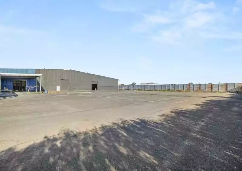 Part/132-140 Frankston - Dandenong Rd