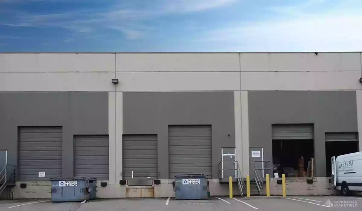 Coquitlam - Warehouse/Distribution