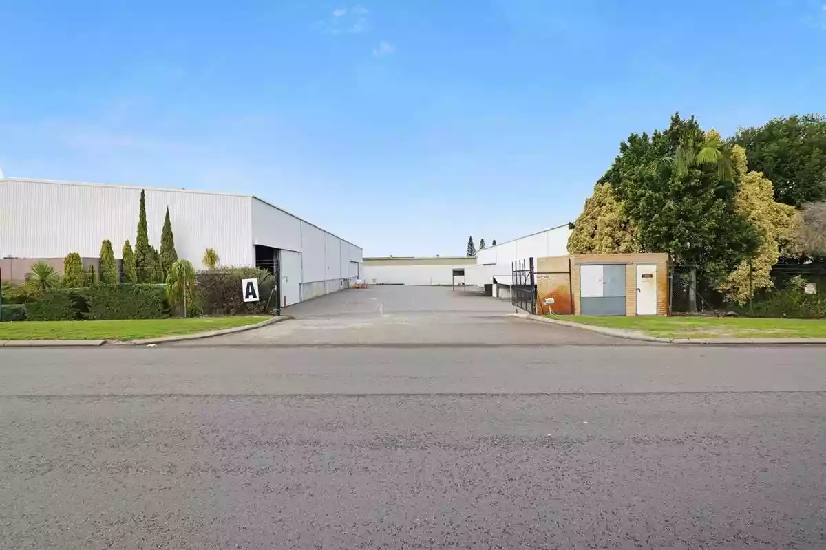 77-89 Kurnall Road