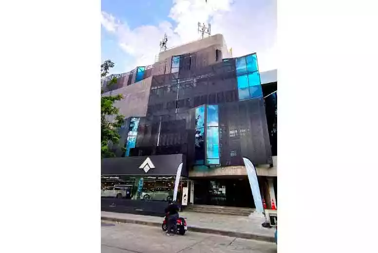 Mahanakhon Center (K.C.C. Building)