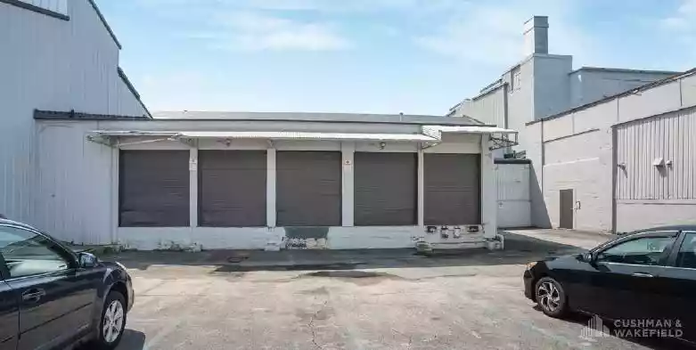 Boston - Warehouse/Distribution