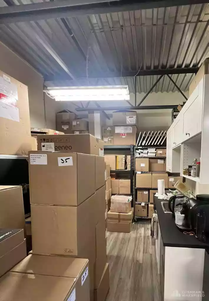 Vancouver - Warehouse/Distribution