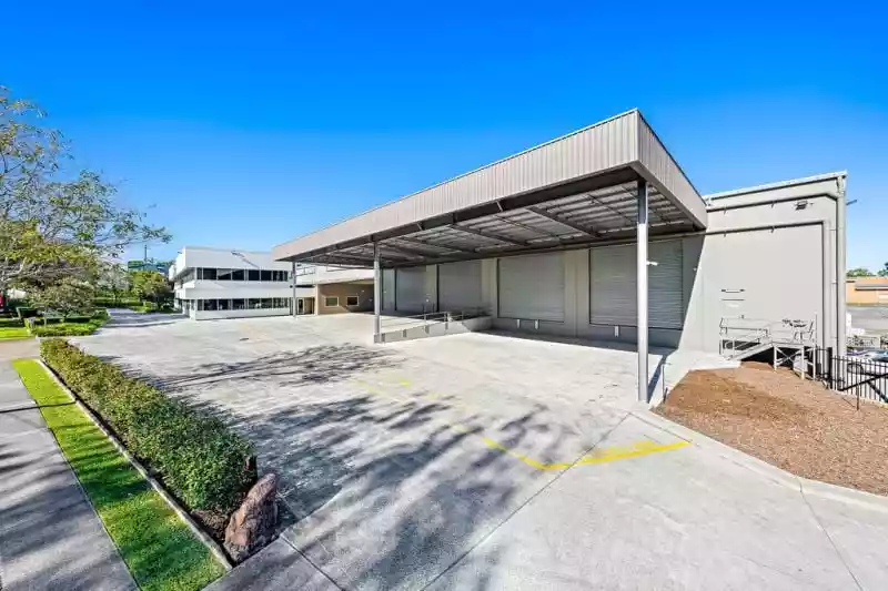 30 Gow Street