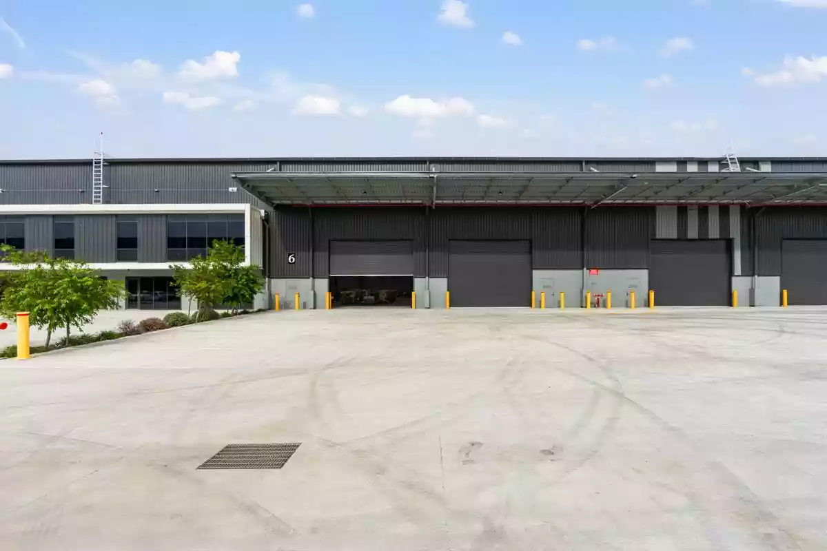 5, 6 & 7/30 Distribution Court