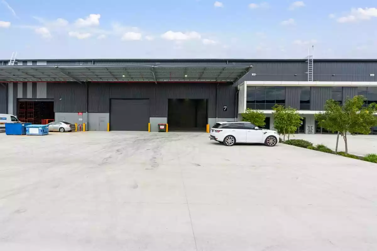 5, 6 & 7/30 Distribution Court