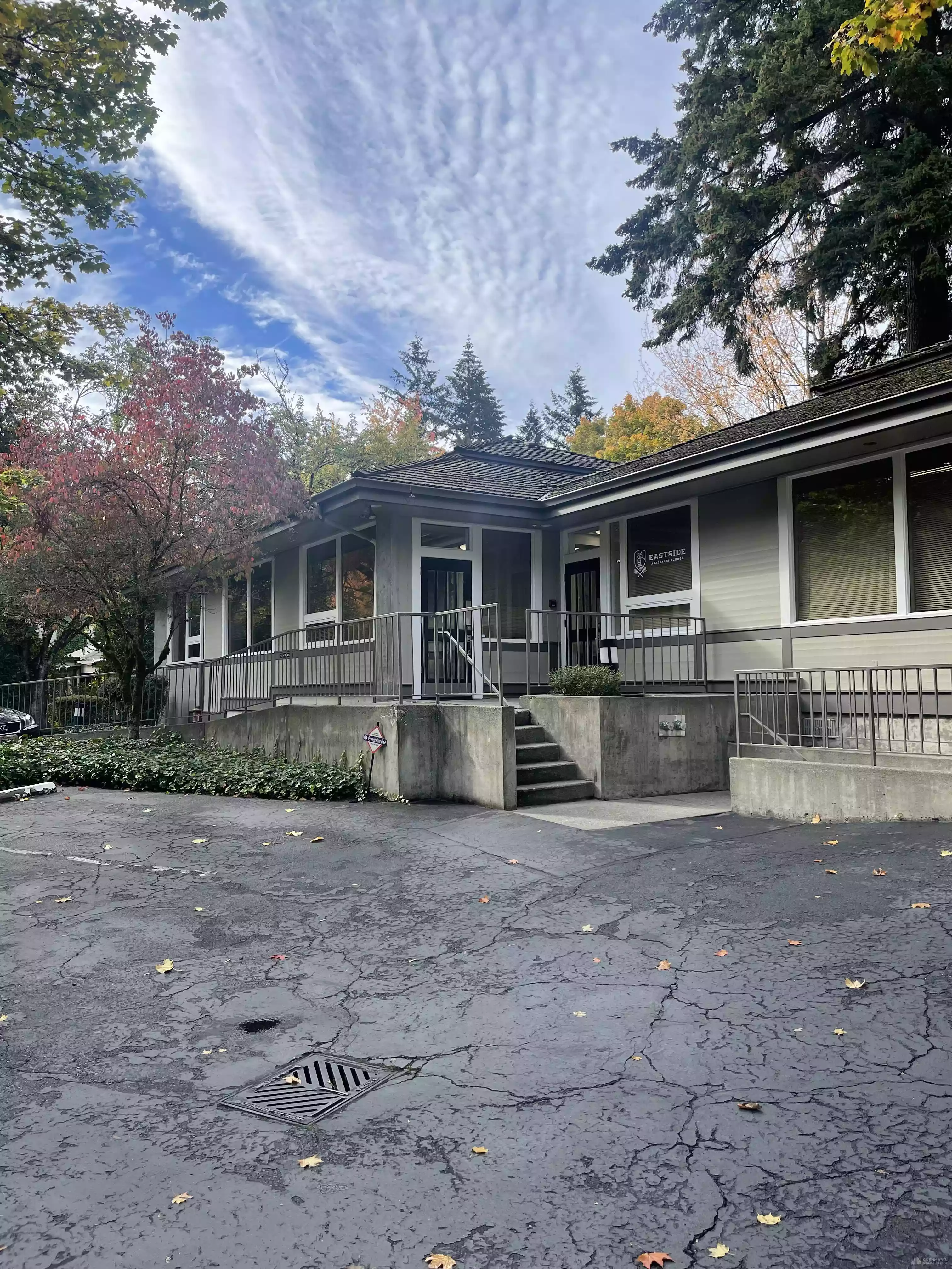 Issaquah - Office