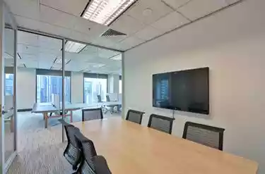 300 La Trobe St