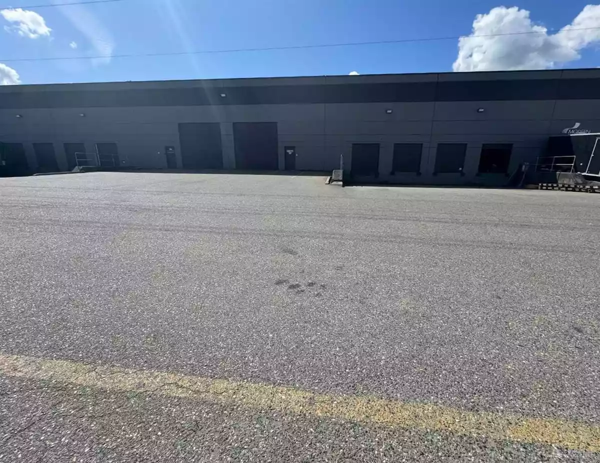 Surrey - Warehouse/Distribution