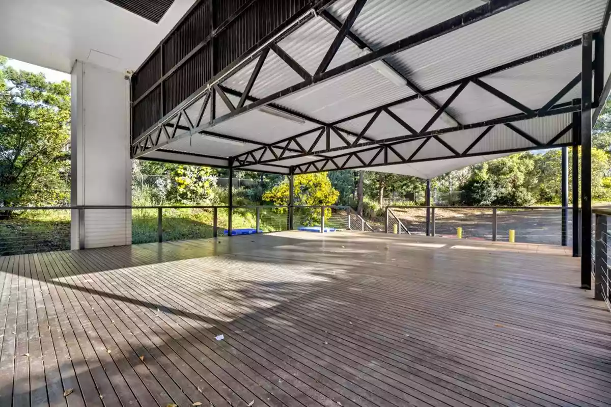 8 Figtree Drive