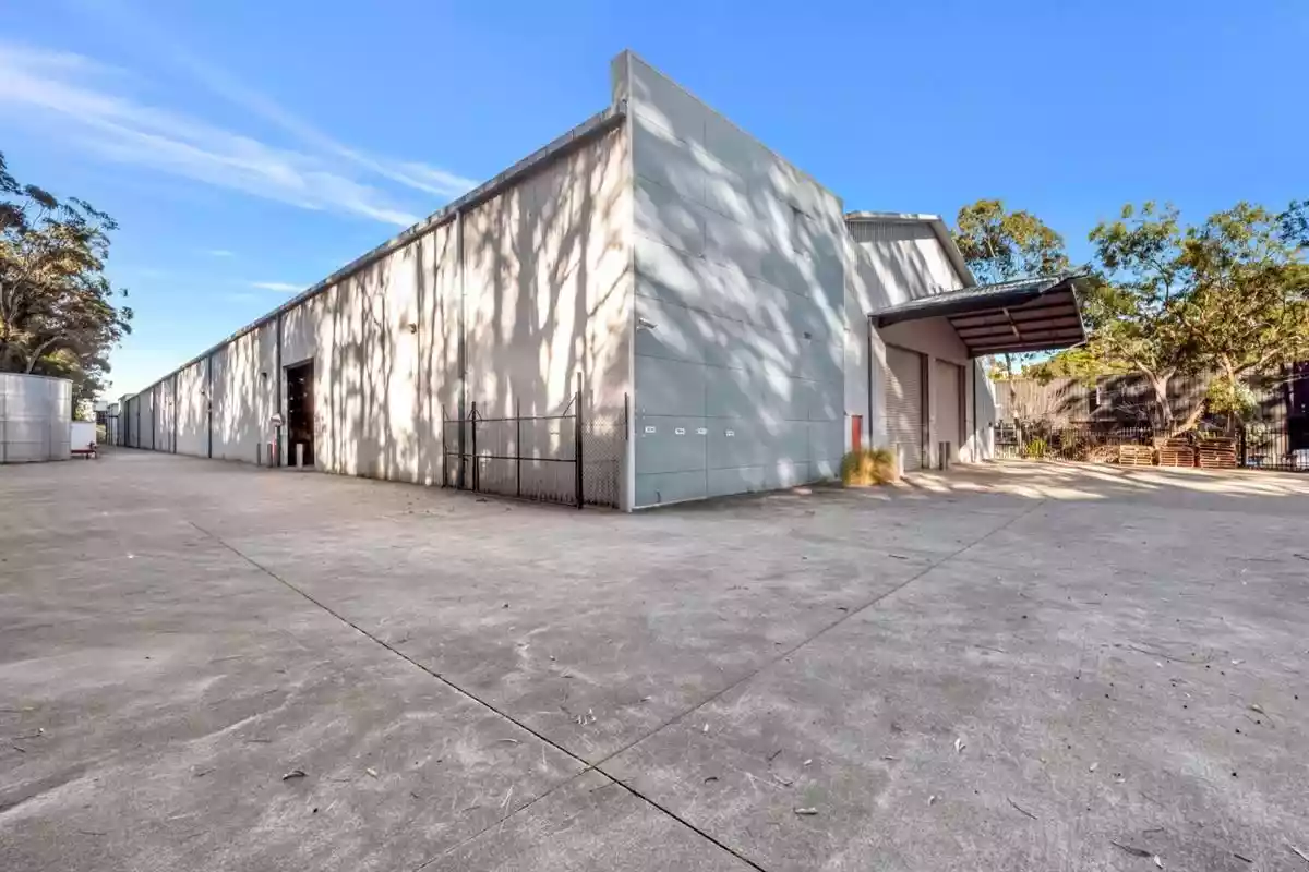 24 Salisbury Rd