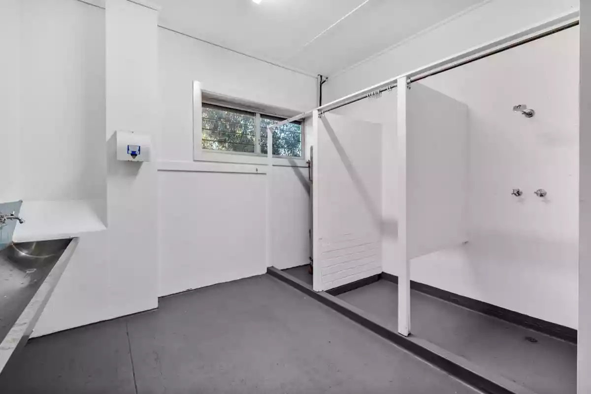 24 Salisbury Rd