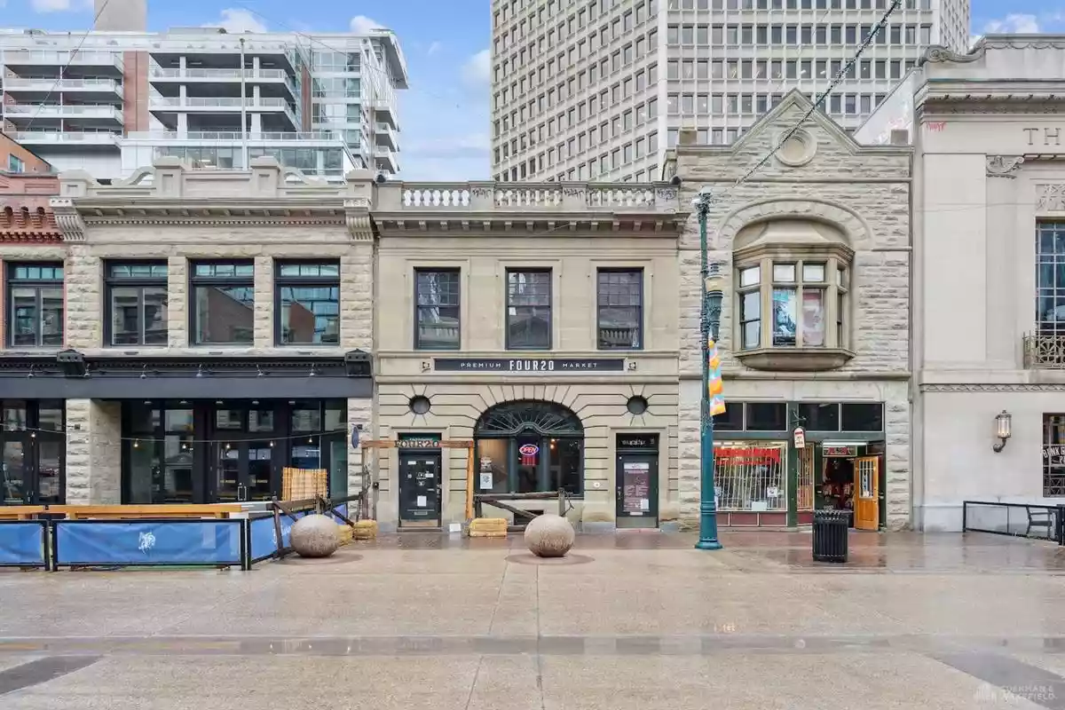 Calgary - Office