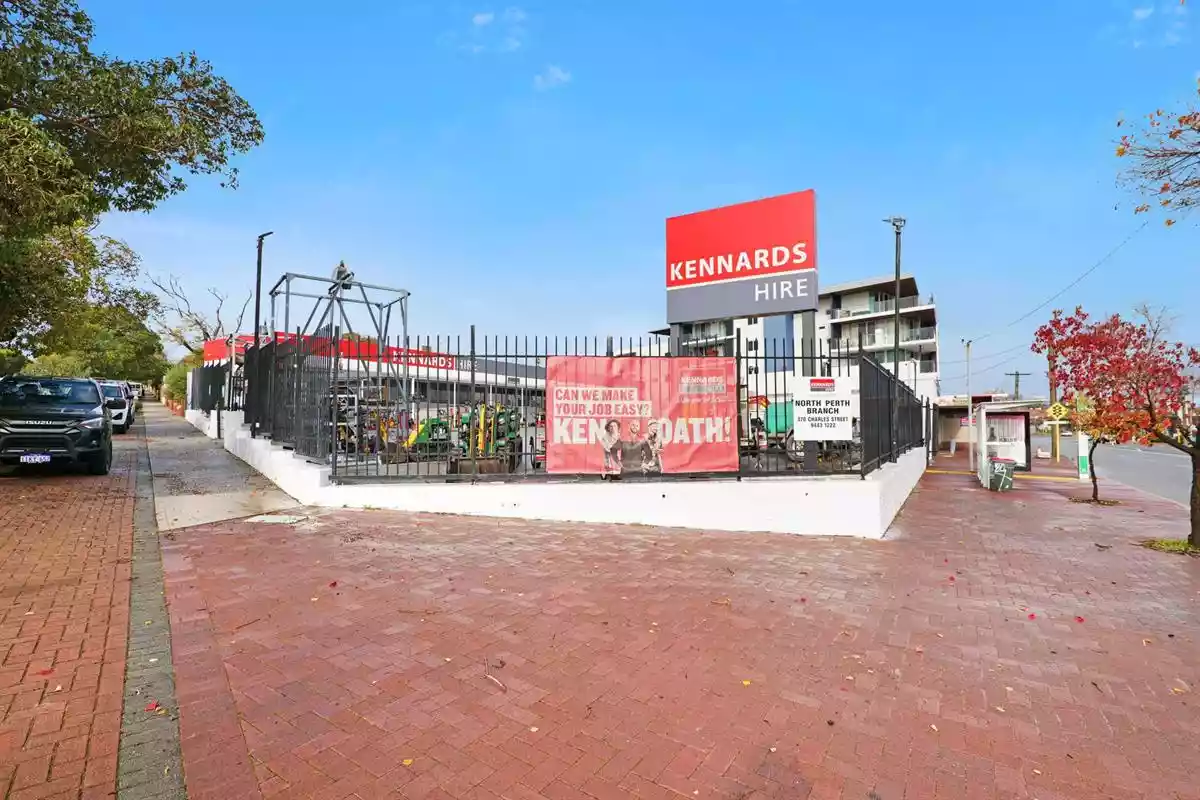 368-372 Charles Street