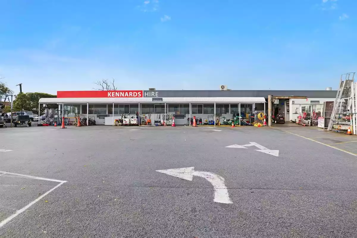 368-372 Charles Street