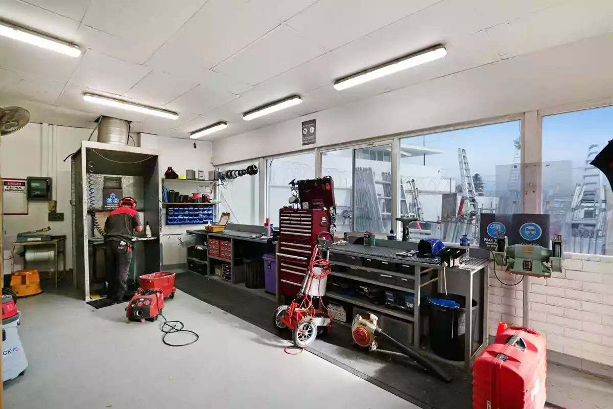 368-372 Charles Street