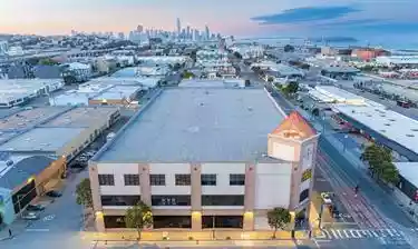 San Francisco - Warehouse/Distribution