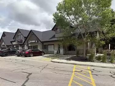 Calgary - Retail