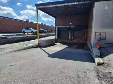 North York - Warehouse/Distribution