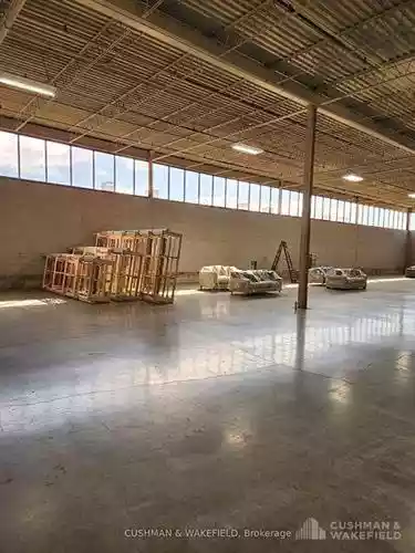 North York - Warehouse/Distribution